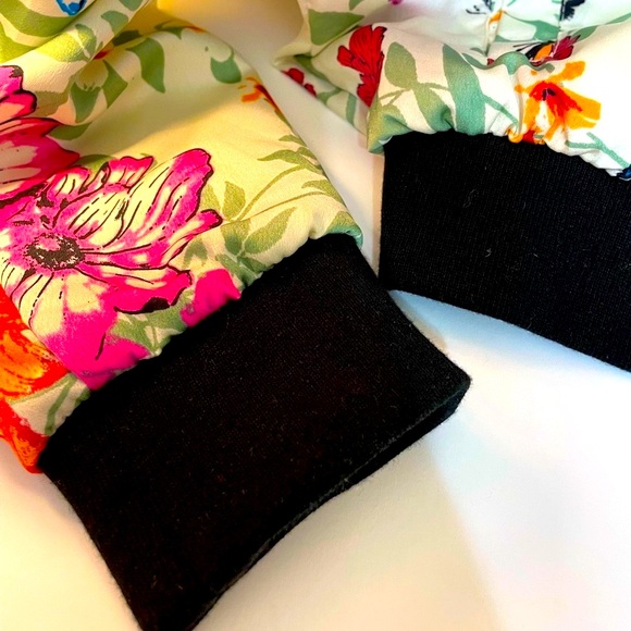 🌺 Satin Jacket for Woman - Picture 2 of 7